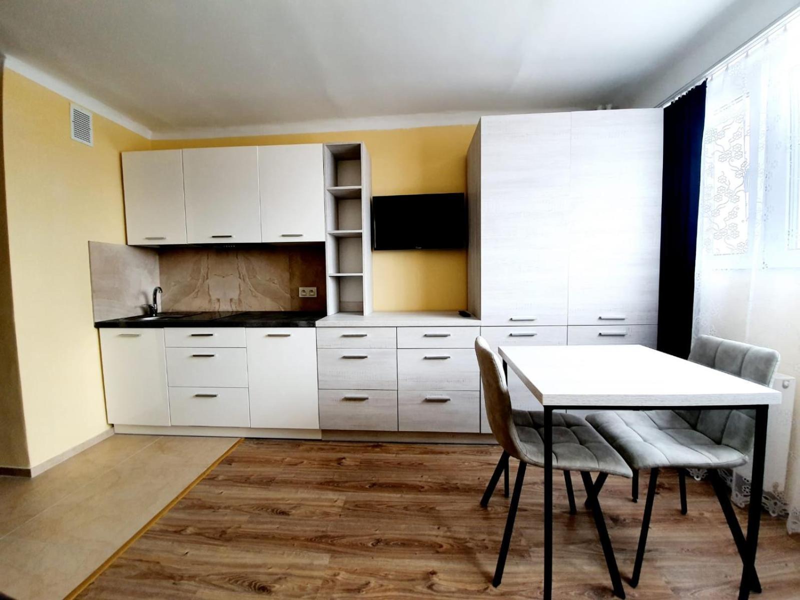 Hotel Sill Kielce Ngoại thất bức ảnh