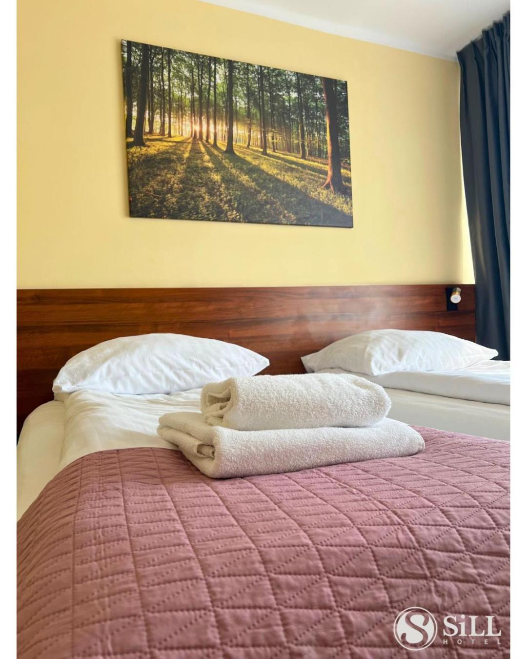Hotel Sill Kielce Ngoại thất bức ảnh