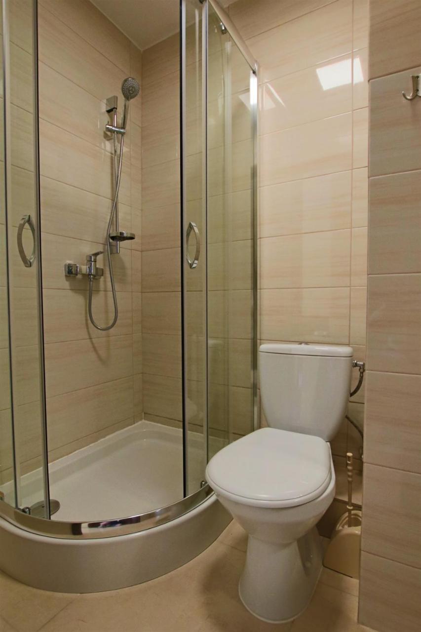 Hotel Sill Kielce Ngoại thất bức ảnh